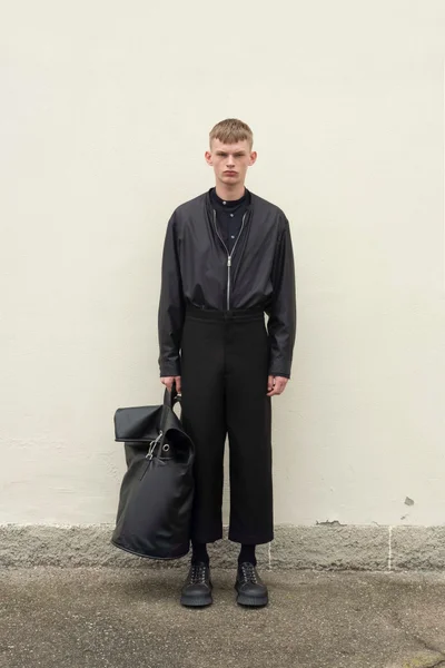 Look 5